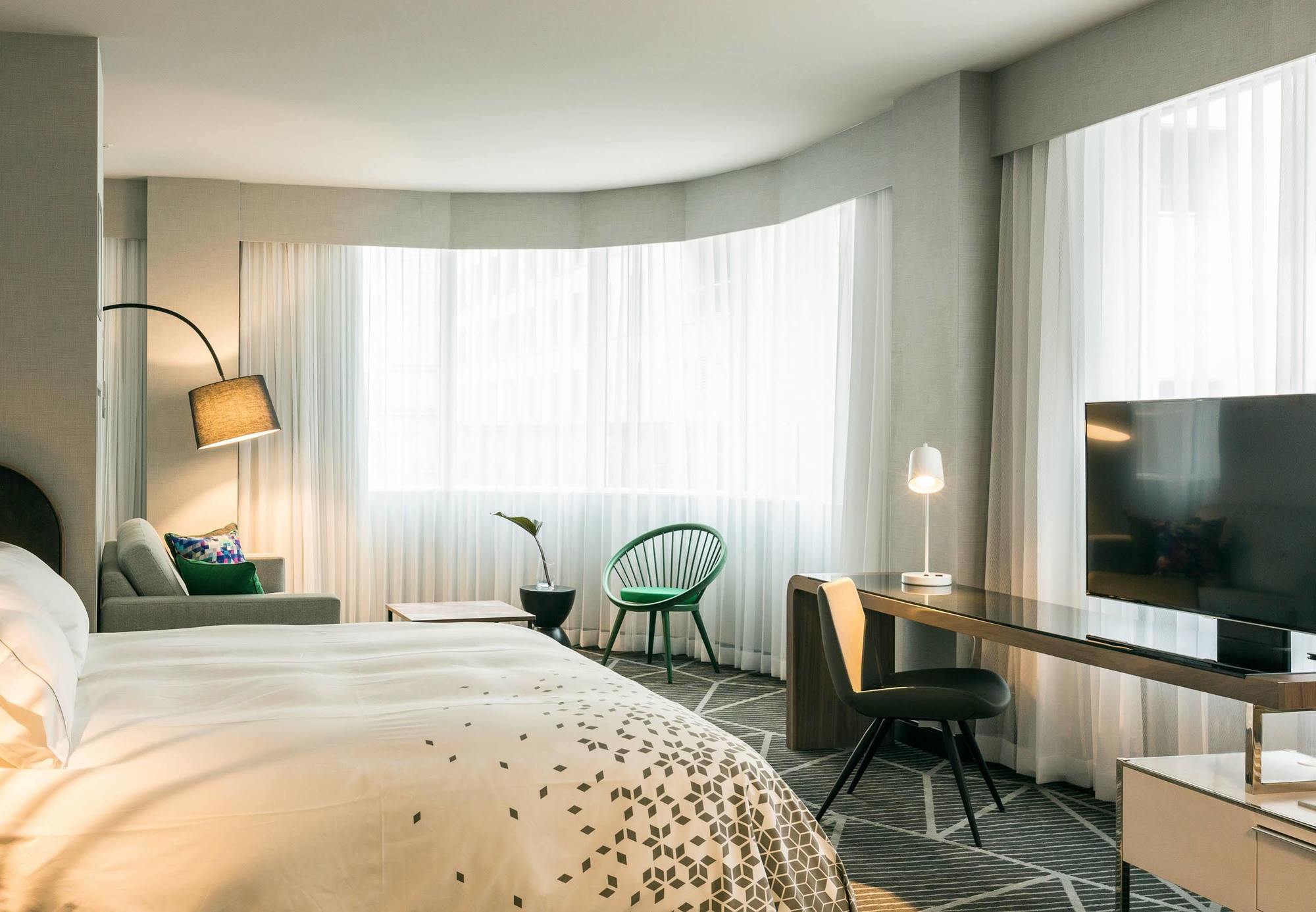 Renaissance Montreal Downtown Hotel מראה חיצוני תמונה